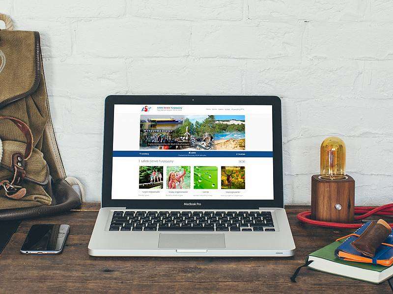 Strona internetowa Łebskiego Serwisu Turystycznego